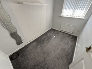 Photo 27- click for photo gallery